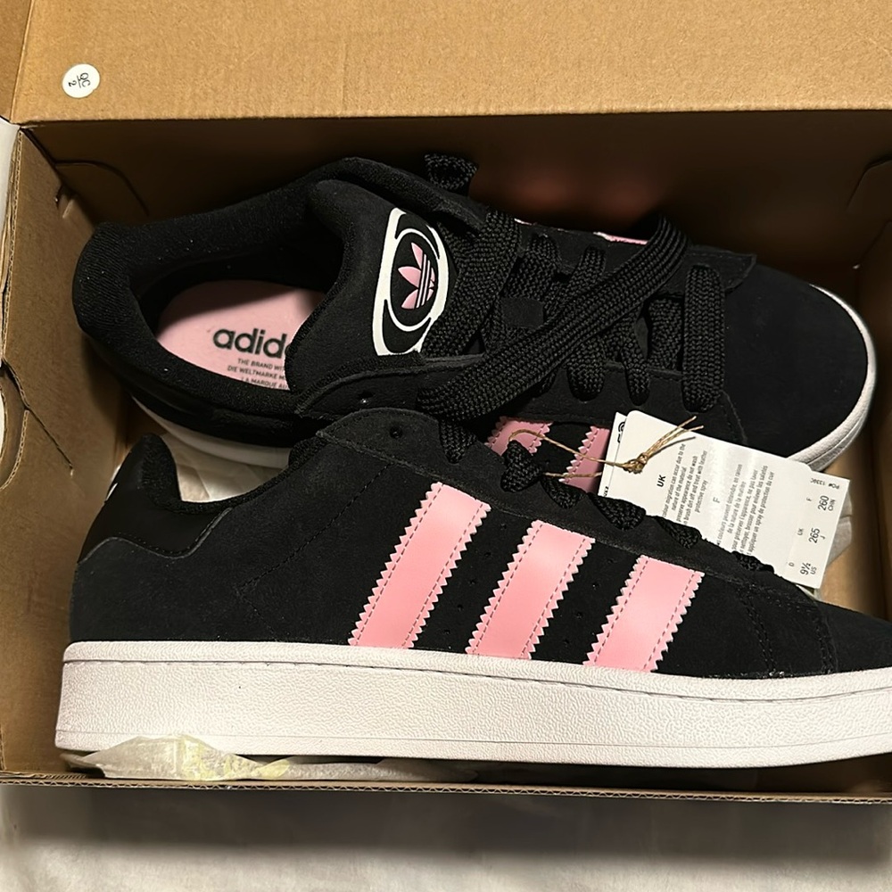 Adidas Campus Shoes BNWT Woman’s 9.5